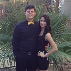 Meet your Posher, Carter